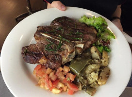 George's Grill food