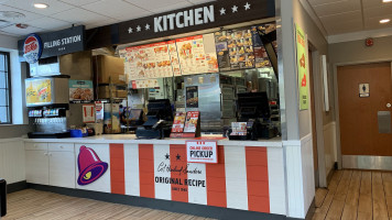Taco Bell outside