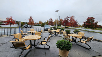 Wendy's outside