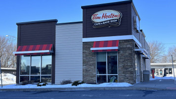 Tim Hortons outside