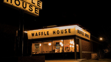 Waffle House outside