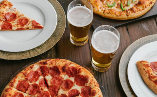 Pizza Hut food