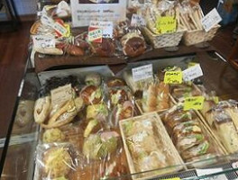 Mitchell's Fish Market food