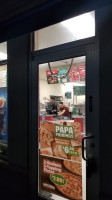 Papa John's Pizza outside