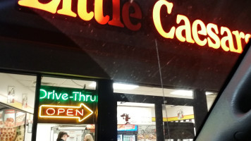 Little Caesars Pizza outside