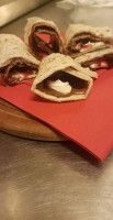 Mj's Grill food