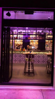 Roca inside