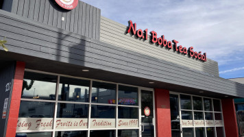 No. 1 Boba Tea Social outside