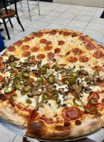 Ginos Real New York Pizza food