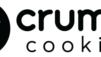 Crumbl Port St. Lucie logo