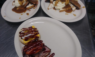Smokin' J's Bbq food