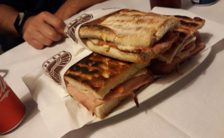 Little Caesars Pizza food