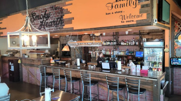 Rocky Mountain Flatbread inside