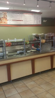 Papa Murphy's inside