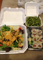 Brother's Sushi food
