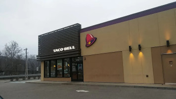 Taco Bell outside