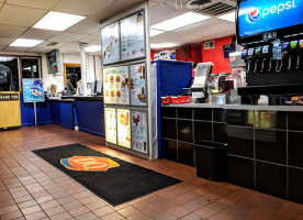 Dairy Queen outside