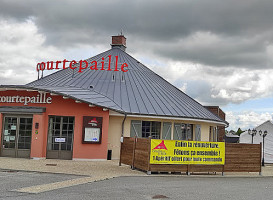 The Oracle Patio Cafe And Market outside