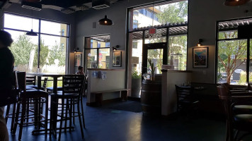 Mezza Luna Pizzeria inside