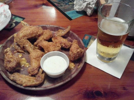 Hooters food