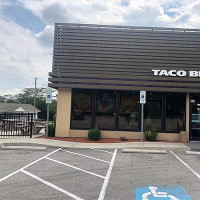 Taco Bell outside