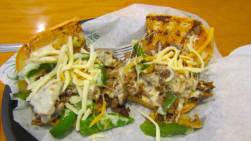 Beef 'o ' Brady 's food
