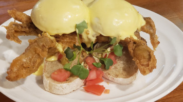 Beaufort Grocery Co food