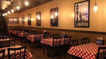 Costa Vida inside