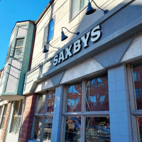 Saxbys outside