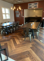 Saxbys inside