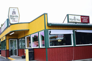 Martin Way Diner outside