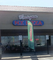 Morningstar's New York Pizza outside