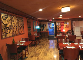 Basil Café inside