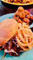 Bigg's Bbq food