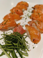Leonardo's Café Catering food