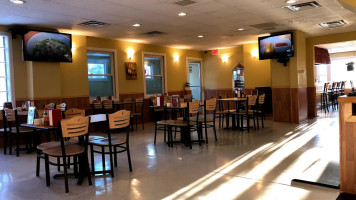 Dang's Cafe inside