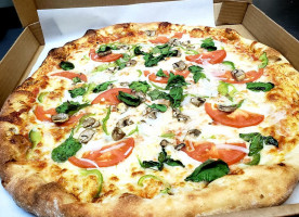 Woosta Pizza food