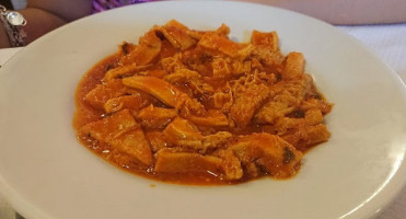 Los Tres Amigos Holt food