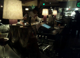 Rutherford Grill inside