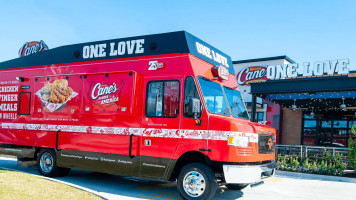 Raising Cane's Chicken Fingers outside