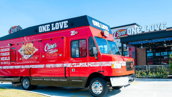 Raising Cane's Chicken Fingers outside