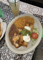 Marieta's Mexican Food food
