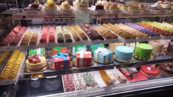 Alliance Bakery food
