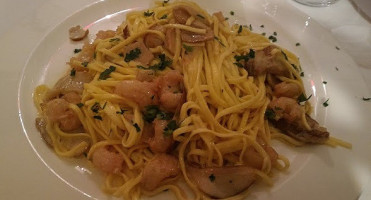 Chinese Gourmet Express food