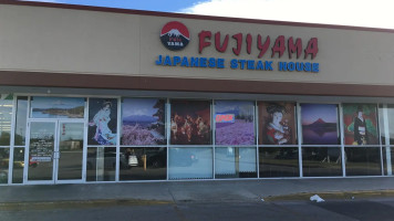 Fujiyama Steakhouse outside