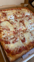 Alfie's Pizzeria food