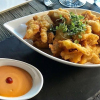 Alexander's Steakhouse food