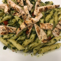 Pino's Pizza food