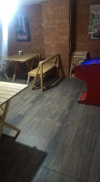Oscar's inside