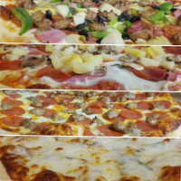 Original Pete's Pizza food